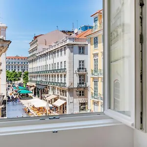 https://apartamento-garrett-chiado.hotels-lisbon-portugal.com