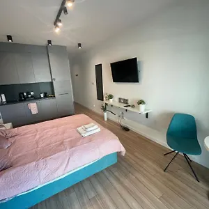 https://apartament-206.krakowhotelspoland.com